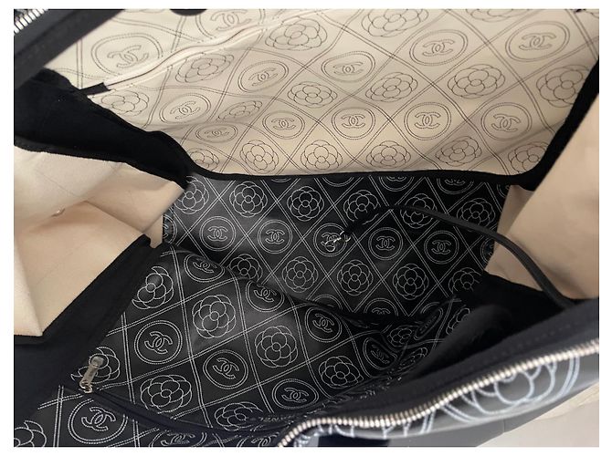 Chanel Deauville Maxi Handtasche Schwarz Monogramm Leder Stoff - Ansicht 8