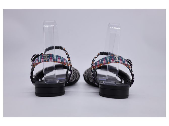 Timeless Chanel 2015 Sandali con maglie a catena in tweed in pelle nera Nero - vista 12