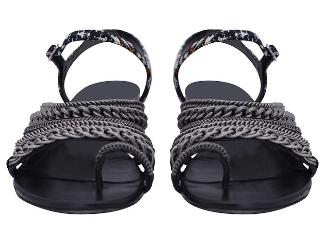 Timeless Chanel 2015 Sandali con maglie a catena in tweed in pelle nera Nero - vista 2