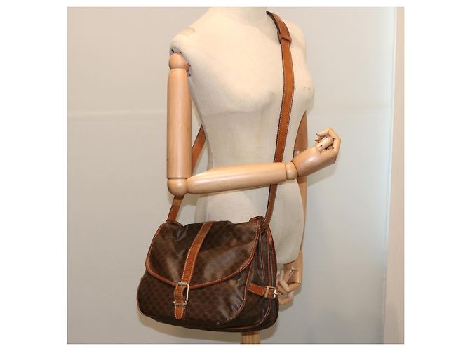 Céline CELINE Borsa a tracolla in tela macadam PVC marrone Auth 70829 - vista 26
