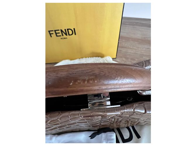 Bolso Fendi Peekaboo de piel de cocodrilo marrón Castaño - vista 7