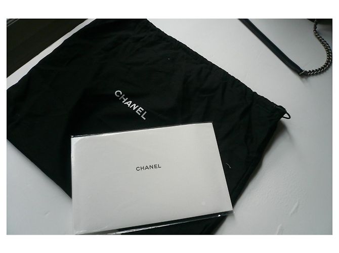 Grande borsa a tracolla Chanel CC University NUOVA Nero - vista 14