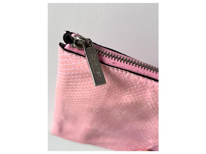 Calvin Klein pochette serpente rosa - vista 4