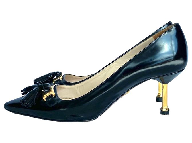 Décolleté Prada in pelle lucida nera con nappina e tacco dorato Nero - vista 4