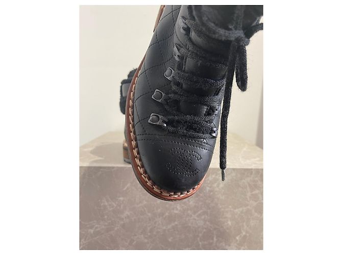 Botines CHANEL T.EU 37 Cuero Negro - vista 6