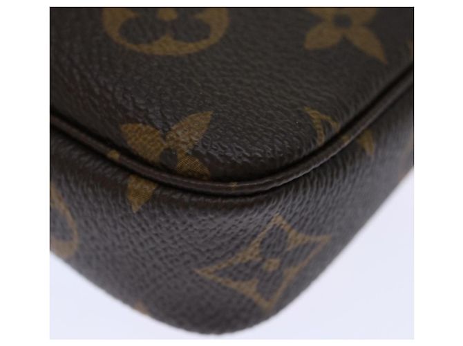 LOUIS VUITTON Monogram Vivienne Mini Pochette Pouch M45905 LV Auth 70308A - view 17