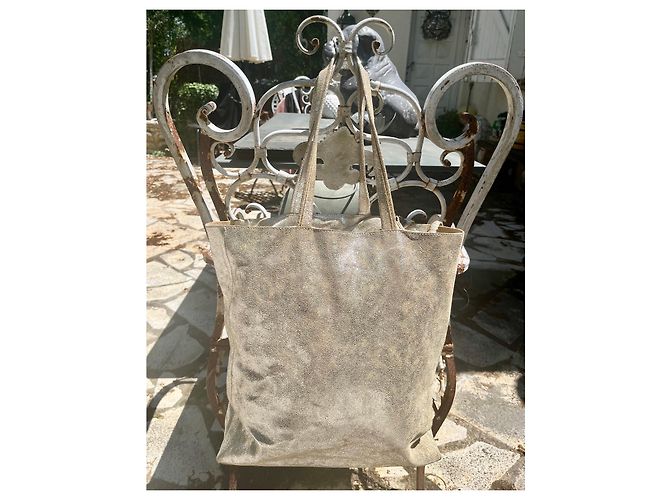Set Aridza Bross Borsa a Tracolla e Pochette in Pelle Argento - vista 2