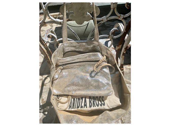 Set Aridza Bross Borsa a Tracolla e Pochette in Pelle Argento - vista 3