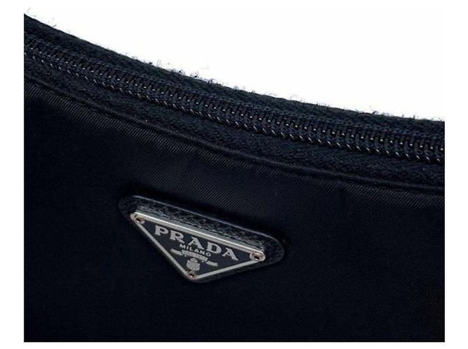 Riedizione Prada Tessuto Nero 2000 Shoulder Bag - vista 11