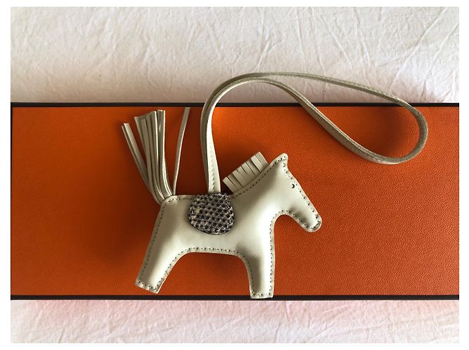 Accessorio per borsa Rodeo Hermès Crema - vista 2