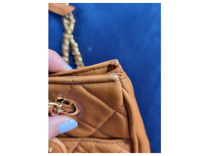 Borsa Chanel in pelle d'agnello marrone chiaro oro - vista 9