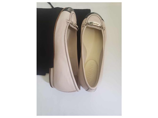 Ballerine Chanel bicolore in pelle beige - vista 5