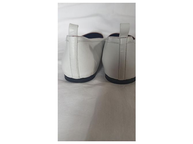Staud Ballerinas aus weißem Leder - Ansicht 11