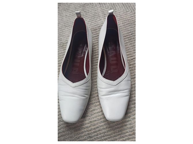 Staud Ballerinas aus weißem Leder - Ansicht 2