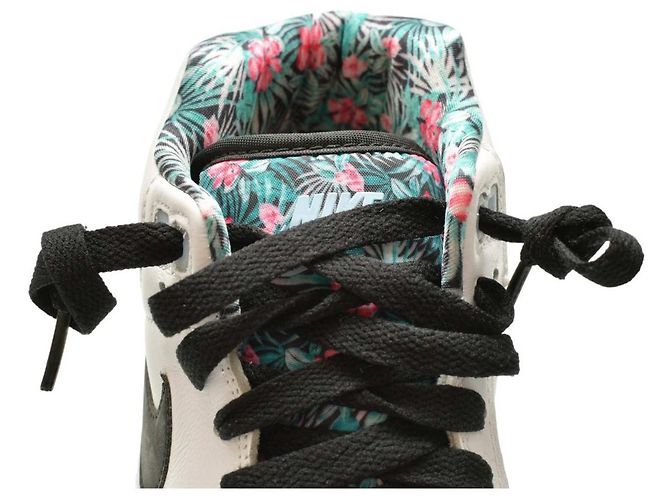 Baskets Nike Air Floral Mid en cuir blanc Taille 43 - vue 9