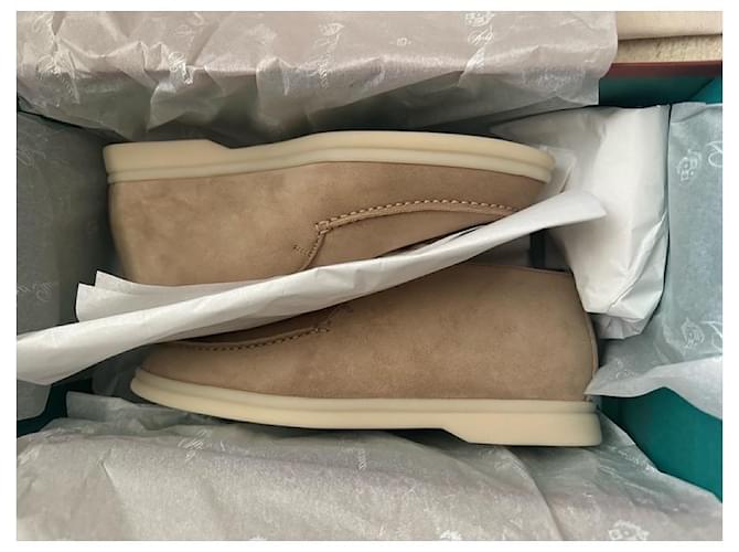 Stivali chukka Loro Piana Open Walk in camoscio beige - vista 2
