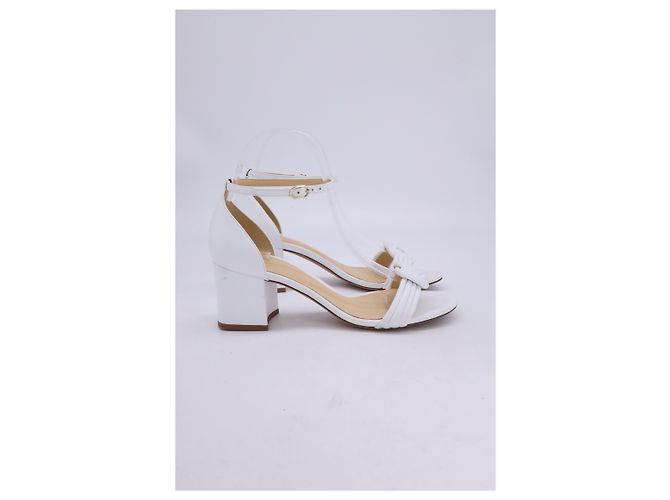 Alexandre Birman Vicky Sandalen mit Blockabsatz aus weißem Leder - Ansicht 7