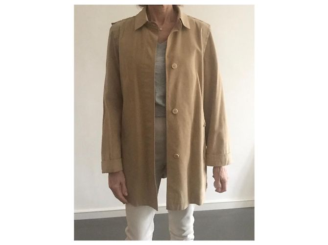 Autre Marque Mantel oder beige Jacke aus Alcantara oder Wildlederimitat Größe 38-40. - Ansicht 2