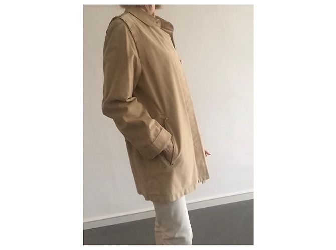 Autre Marque Mantel oder beige Jacke aus Alcantara oder Wildlederimitat Größe 38-40. - Ansicht 3