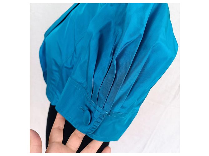 Yves Saint Laurent Chaqueta corta de seda azul de YSL. Turquesa - vista 6