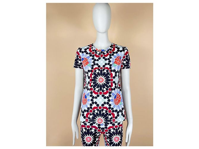 Chanel Dubai CC Logo Mosaic Relaxed Suit Multiple colors - view 4
