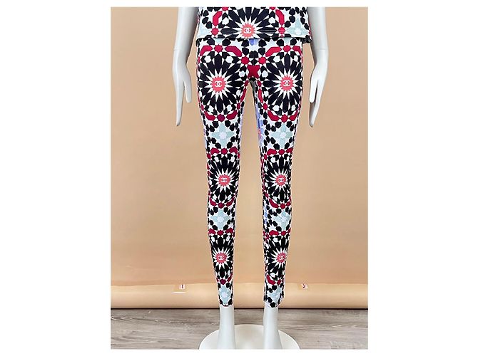 Chanel Dubai CC Logo Mosaic Relaxed Suit Multiple colors - view 6