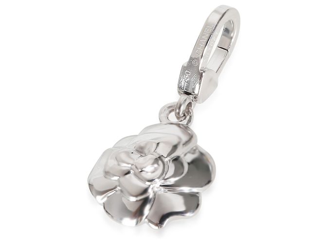 Ciondoli Chanel Camelia in 18K oro bianco - vista 3