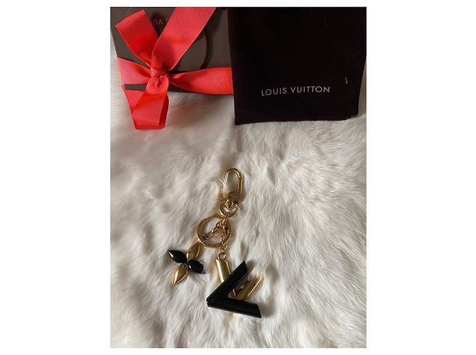 Louis Vuitton Charm per borsa a forma di twist nero Gold hardware - vista 9