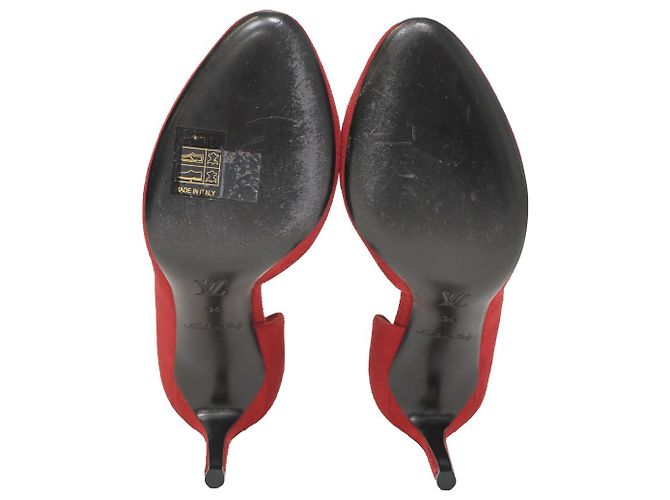 Twist Décolleté Louis Vuitton Dice in pelle scamosciata rossa Rosso - vista 6