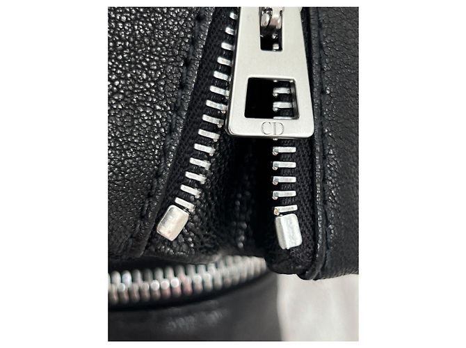 Chanel 9K$ Neuer schwarzer Lederoverall - Ansicht 11