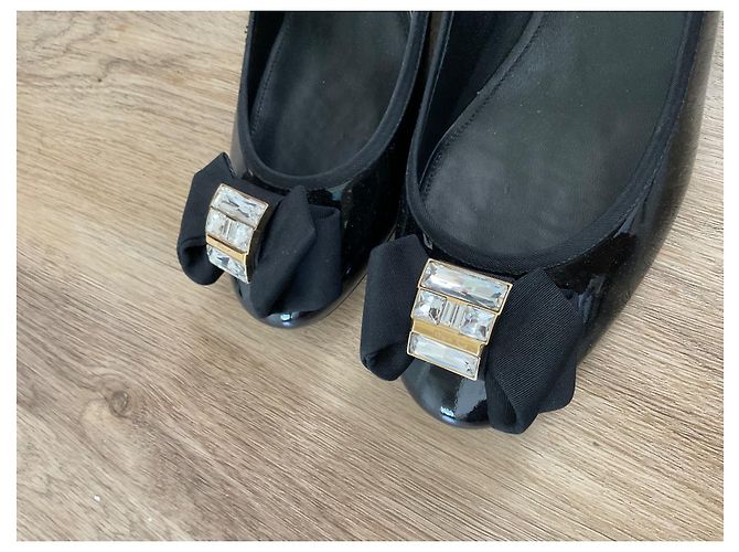 Décolleté Salvatore Ferragamo in pelle nera Nero - vista 3