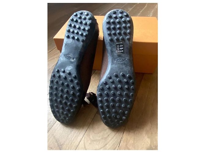 Manoletinas Tod's de piel marrón y burdeos efecto cocodrilo Castaño - vista 6