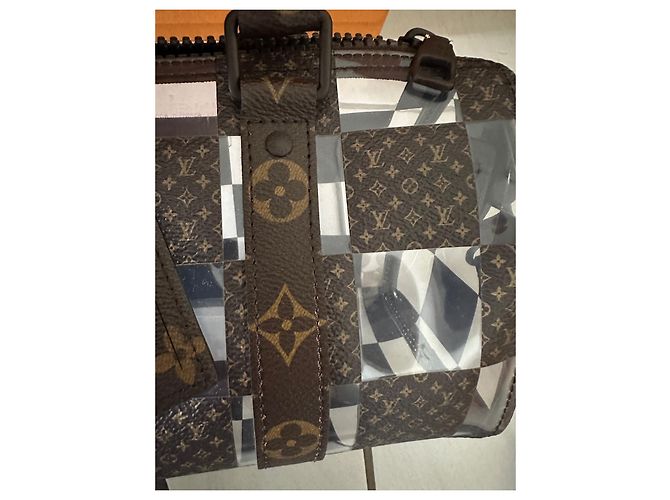 Abbesses Louis Vuitton Keepall 25 Scacchi monogramma Marrone - vista 3
