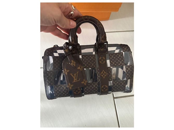 Abbesses Louis Vuitton Keepall 25 Scacchi monogramma Marrone - vista 5
