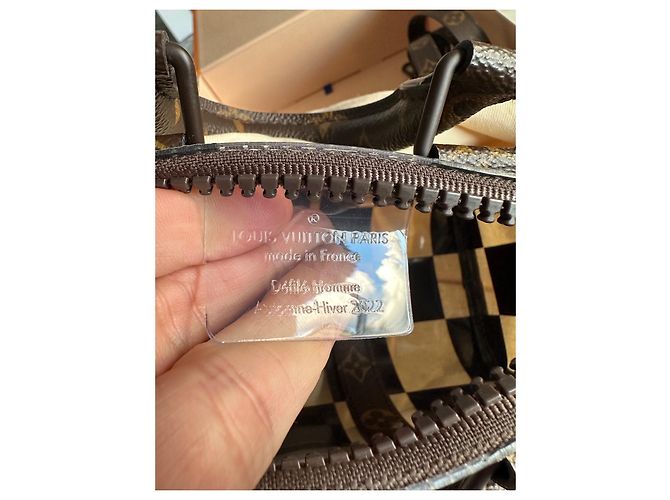 Abbesses Louis Vuitton Keepall 25 Scacchi monogramma Marrone - vista 6