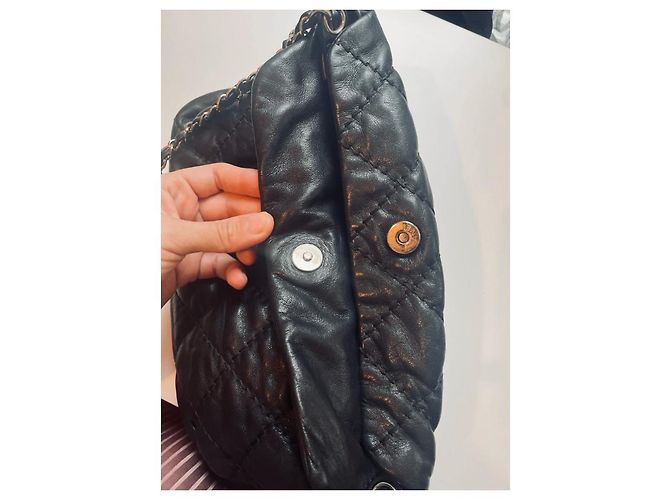 Borsa a tracolla Chanel Hobo in pelle nera Nero - vista 6