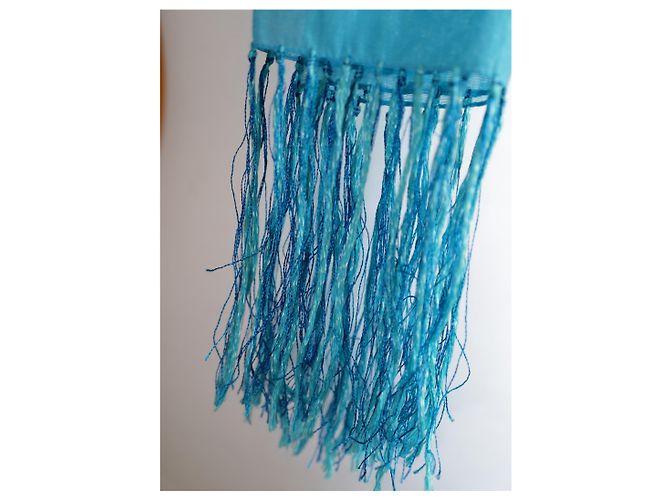 Autre Marque Foulard Bleu avec Flecos - vue 3
