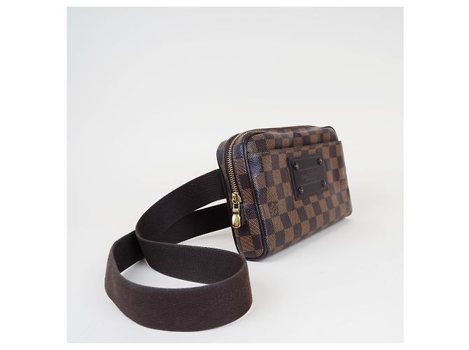 Bumbag Louis Vuitton Marsupio di Brooklyn Marrone - vista 3