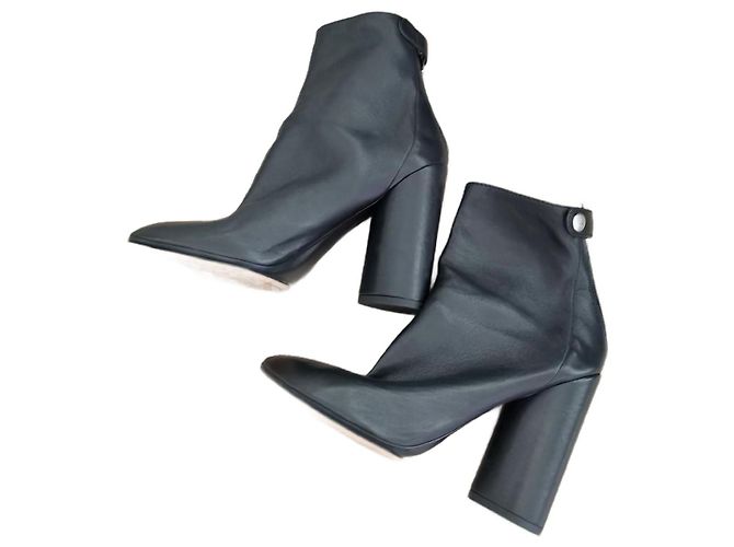 Christian Dior Stivaletti in pelle nera EU37.5 - vista 8