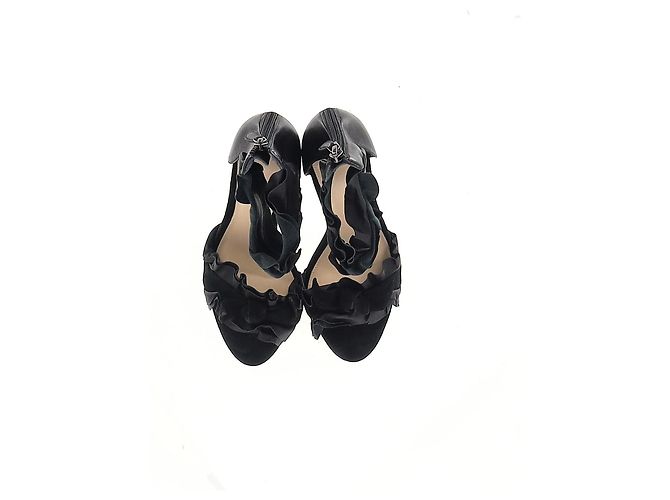 Alexandre Birman Sandalen mit Rüschenverzierung aus schwarzem Leder - Ansicht 11