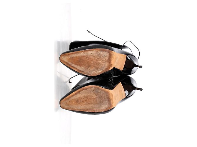 Botas acima do joelho Alexander McQueen em couro preto - vista 11