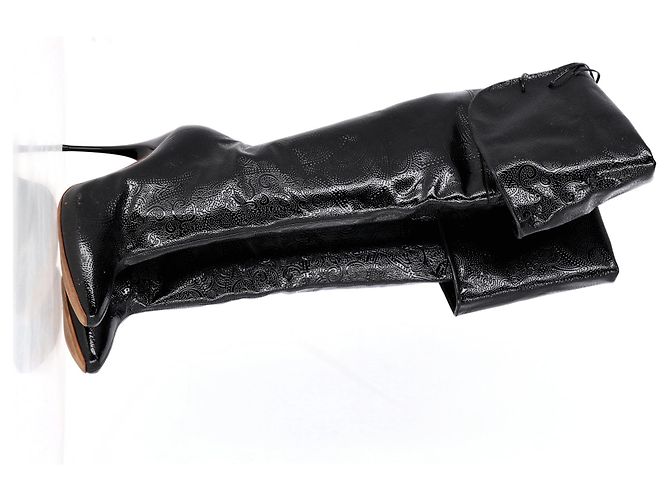 Botas acima do joelho Alexander McQueen em couro preto - vista 9