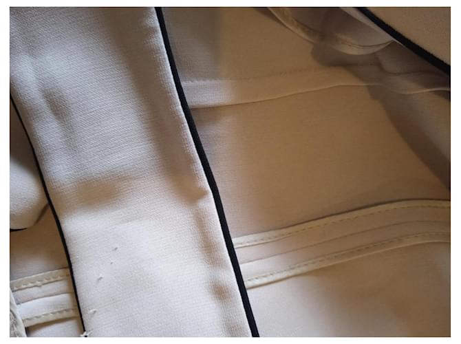 Max Mara Jacke Beige aus Polyester - Ansicht 7