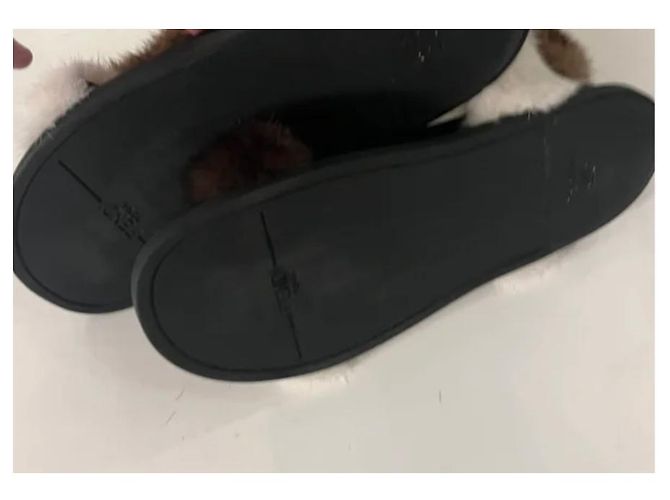 Fendi Sandalen aus Nerzfell Braun - Ansicht 4