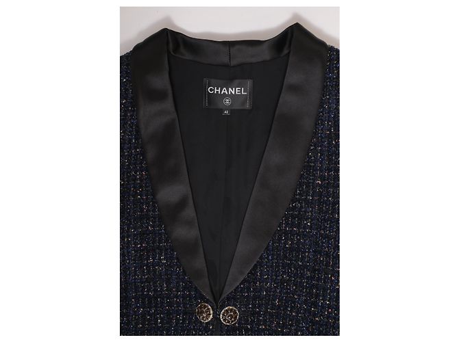 Chanel Single-Breasted Blazer in Deep Blue Wool - view 7