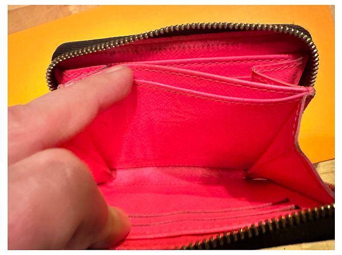 Cartera Zippy Louis Vuitton original Graffiti Rosa - vista 7
