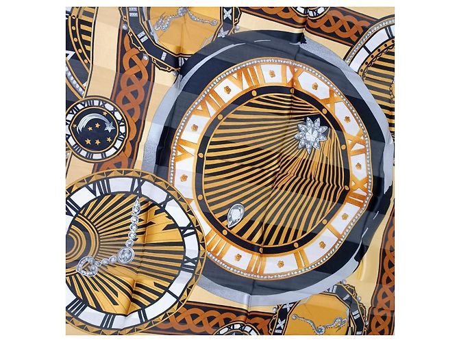 Sciarpa vintage Must de Cartier in seta anni Novanta con orologi Nero Giallo - vista 7