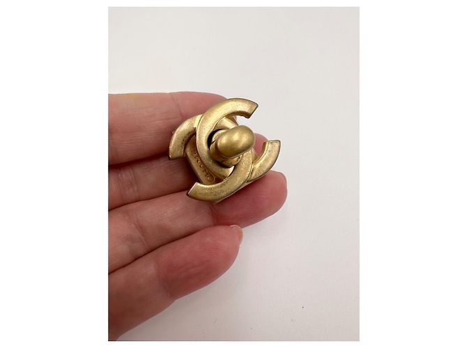 CHANEL chiusura originale CC turnlock D'oro - vista 9