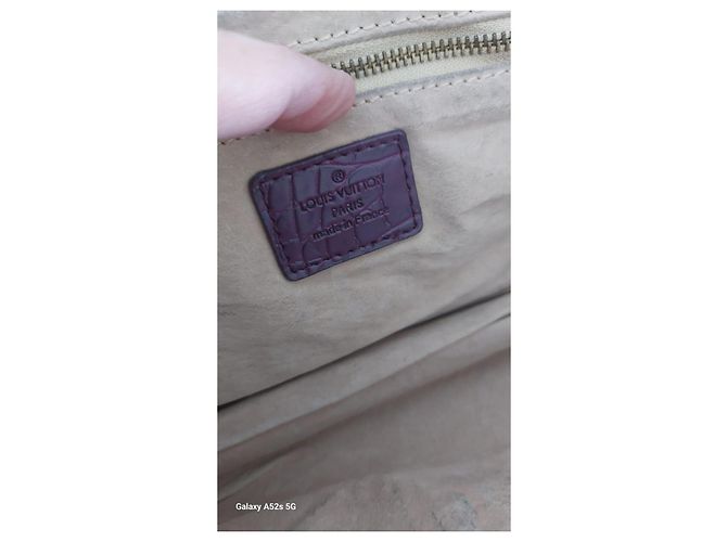 Borsa a mano Louis Vuitton Irvine in pelle e velluto viola Porpora - vista 6