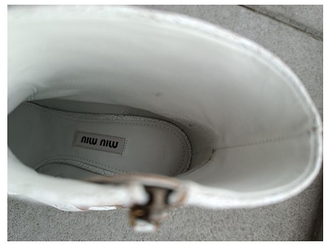 Botines Miu Miu de cuero blanco Talla 36 - vista 12